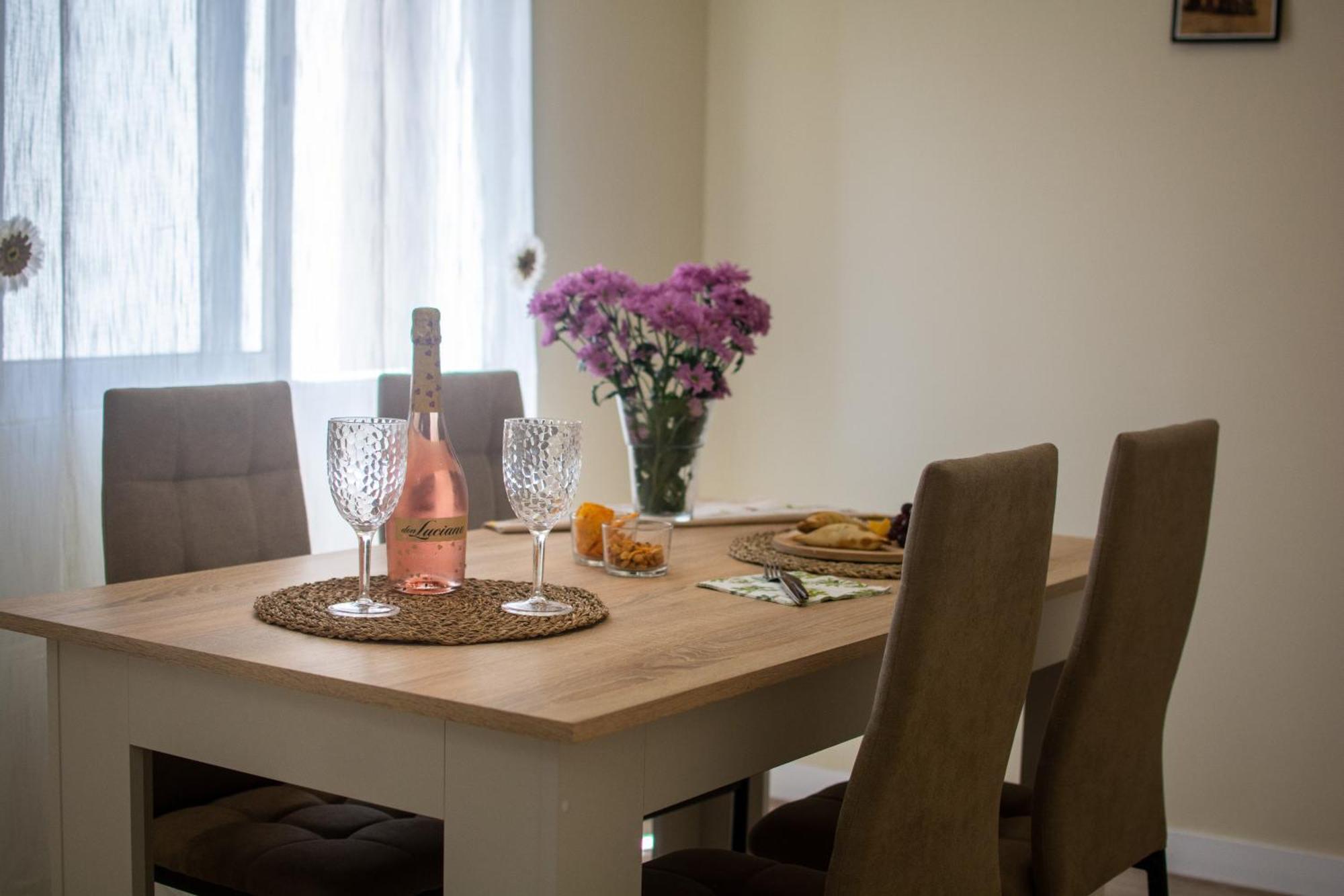 Apartament Calitatea Cruz *